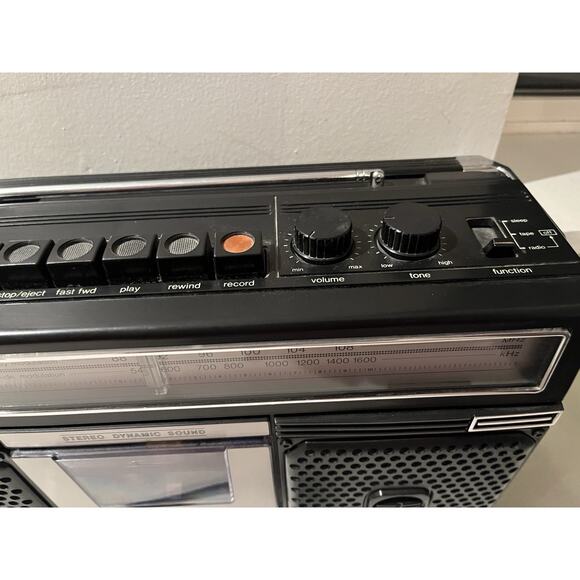 Vintage Sharp GF-4141 Boombox Radio Cassette Player Works! - Picture 5 of 11